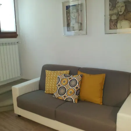 60sqm 1 Bedroom, 2 Bathroom In Centro Histórico Florença